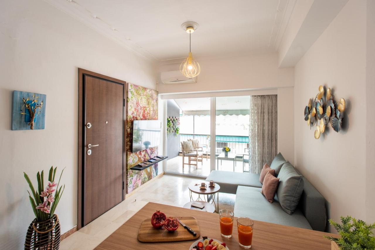 Blue Ark Boho Stay At Acropolis Athens Exterior photo