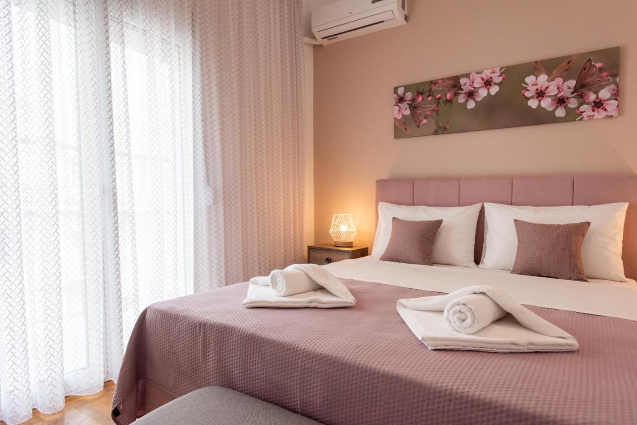 Blue Ark Boho Stay At Acropolis Athens Exterior photo