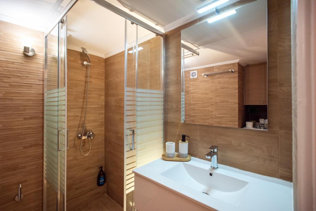 Blue Ark Boho Stay At Acropolis Athens Exterior photo