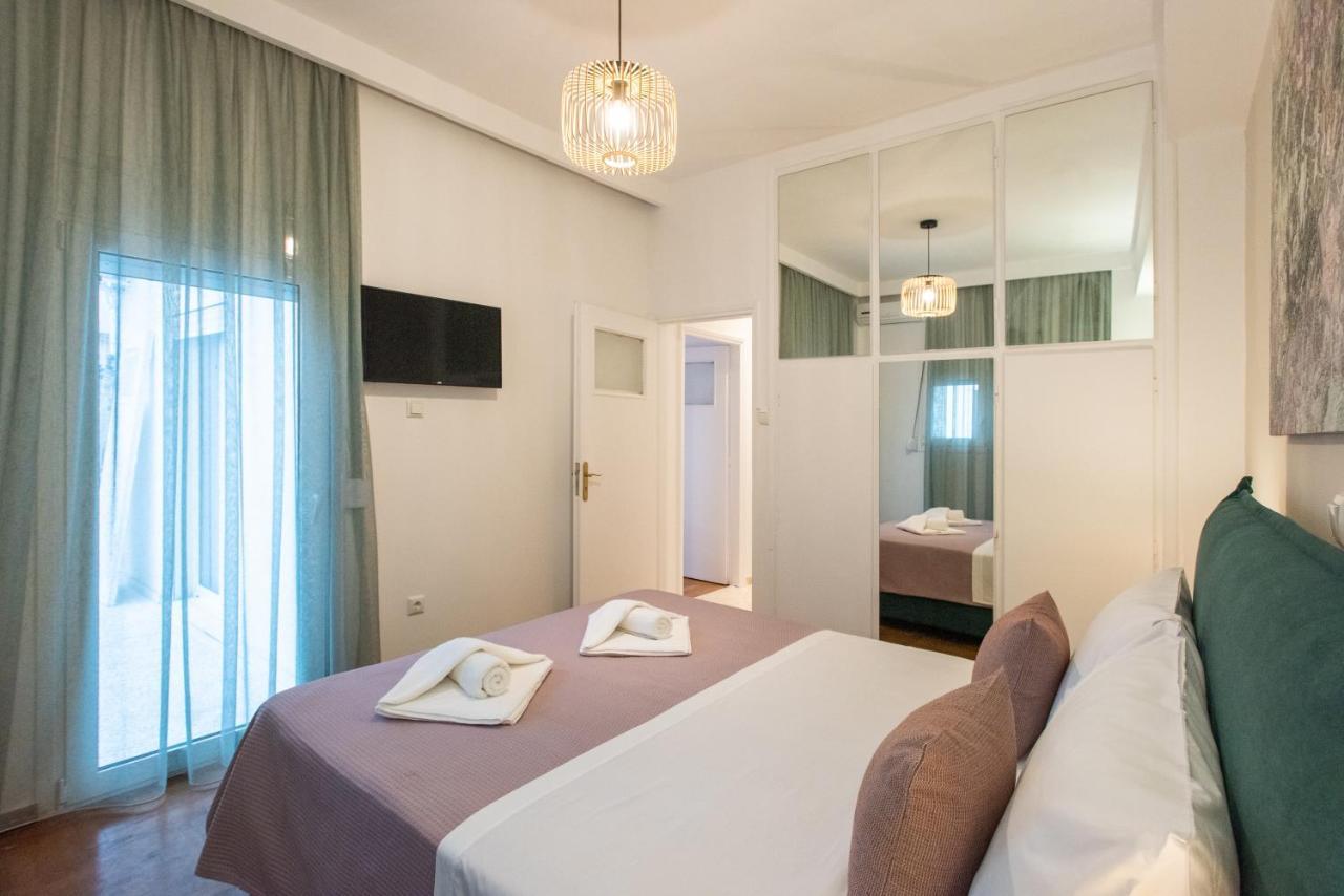 Blue Ark Boho Stay At Acropolis Athens Exterior photo