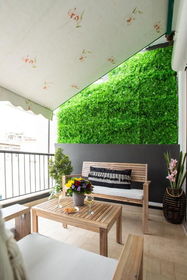Blue Ark Boho Stay At Acropolis Athens Exterior photo